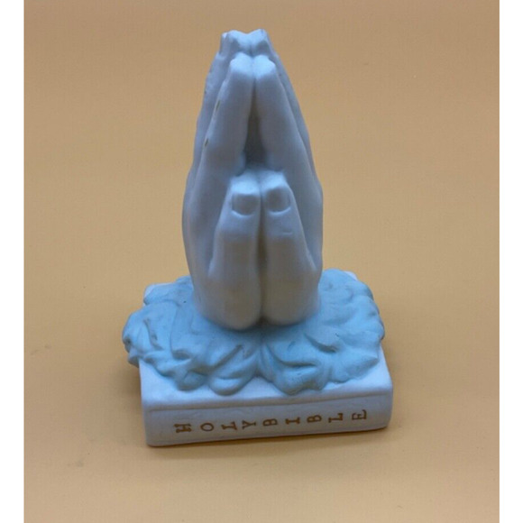 Vintage White Porcelain Praying Hands on Bible Figurine 5 Religious Christianity - Picture 1 of 5